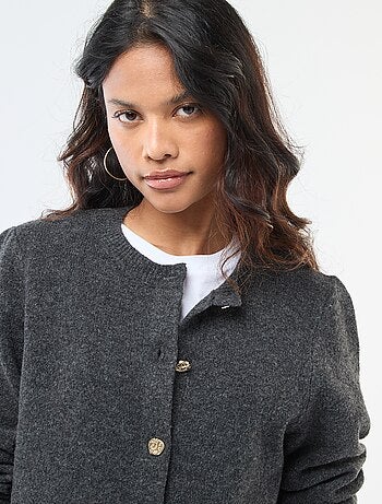 Cardigan in maglia con bottoni dorati