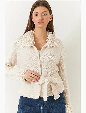 Cardigan in maglia con colletto e polsini con frange lucci