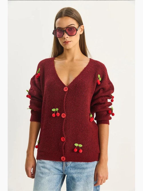 Cardigan in maglia con scollo a v e ricamo frutta lucci - Kiabi Cardigan in maglia con scollo a v e ricamo frutta lucci - Kiabi
