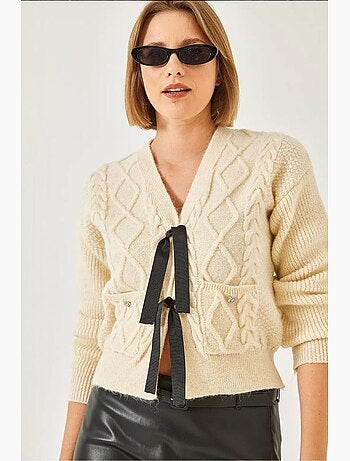 Cardigan in maglia con tasca anteriore a fiocco lucci