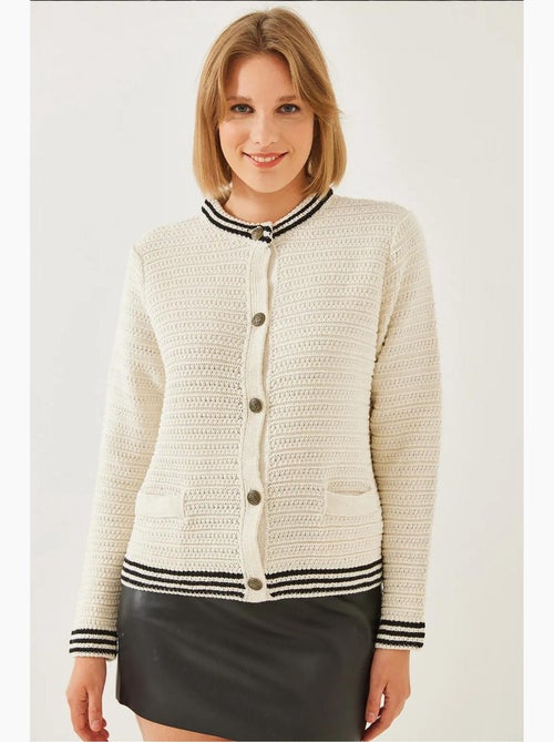 Cardigan in maglia con tasche abbottonate lucci - Kiabi
