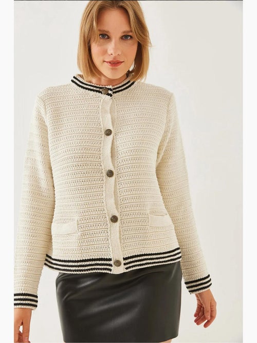 Cardigan in maglia con tasche abbottonate lucci - Kiabi