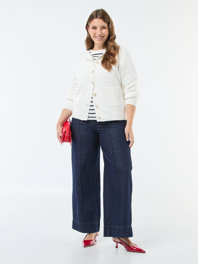 Cardigan in maglia goffrata con bottoni dorati Beige - Kiabi