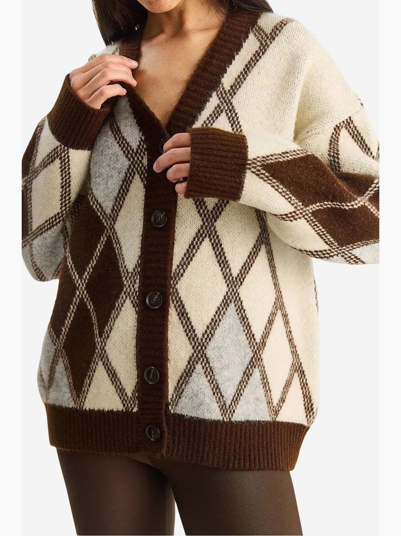 Cardigan in maglia jacquard spessa con scollo a v e chiusura con bottoni lucci Beige naturale - Kiabi