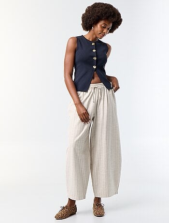 Cardigan in maglia sottile senza maniche