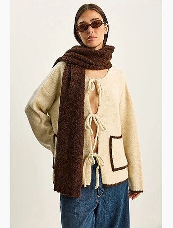 Cardigan oversize in maglia con chiusura a laccetto lucci