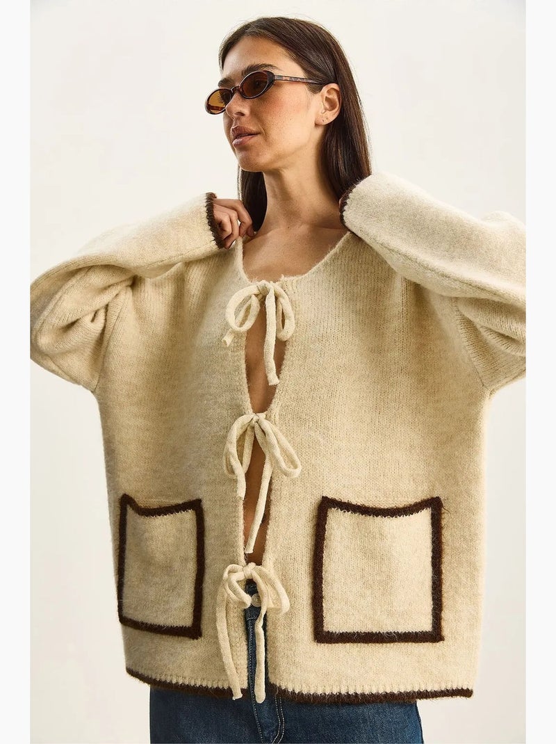 Cardigan oversize in maglia con chiusura a laccetto lucci Beige argilla - Kiabi