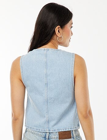 Cardigan senza maniche con apertura annodata