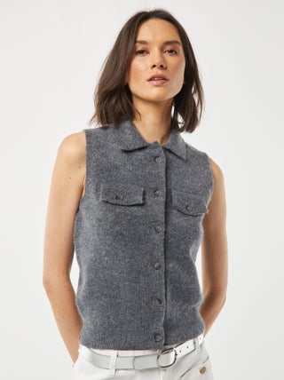 Cardigan senza maniche con tasche sul petto