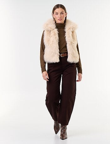 Cardigan senza maniche in pelliccia sintetica