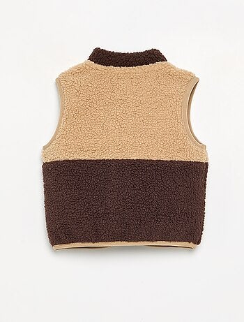 Cardigan smanicato effetto montone