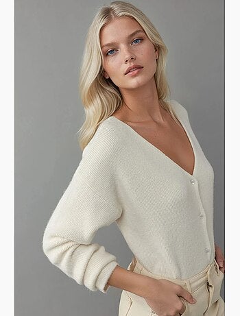 Cardigan ultra morbido con scollo a v, bottoni e doppio utilizzo hiccup