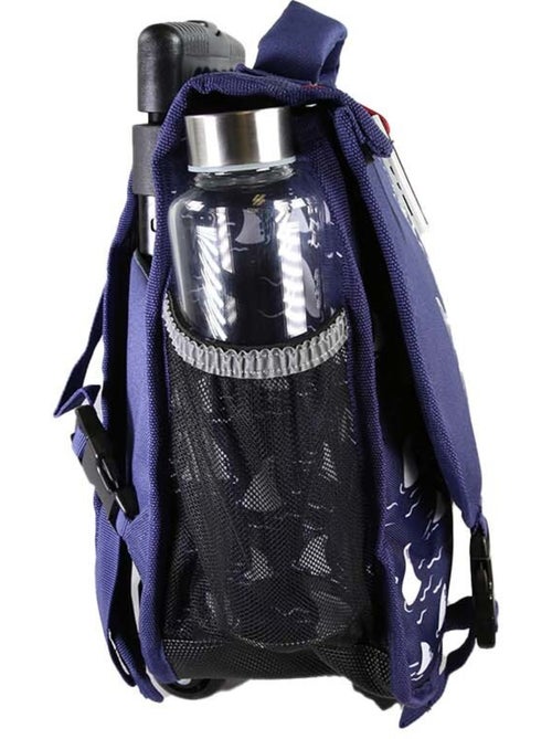 Cartella scuola con ruote bambino 38 cm reversibile 2 scomparti POL FOX Shark blu navy motivo squalo - Kiabi Cartella scuola con ruote bambino 38 cm reversibile 2 scomparti POL FOX Shark blu navy motivo squalo - Kiabi
