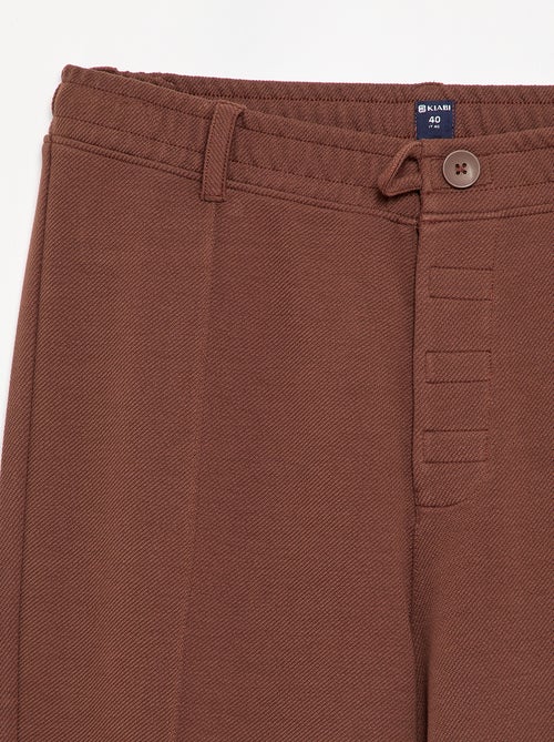 Chino regular a tinta unita - collezione facile da indossare - Kiabi Chino regular a tinta unita - collezione facile da indossare - Kiabi