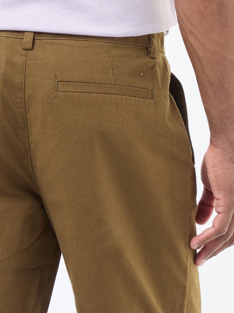Chino tinta unita vestibilità standard Kaki - Kiabi