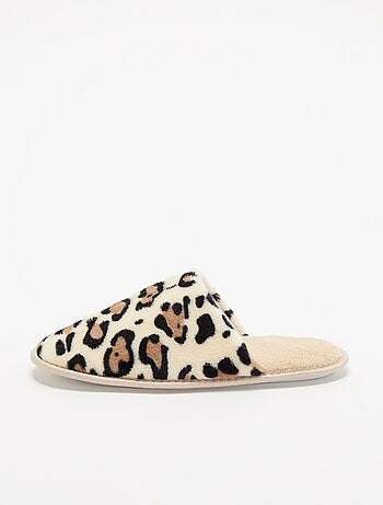 Ciabatte con stampa leopardata