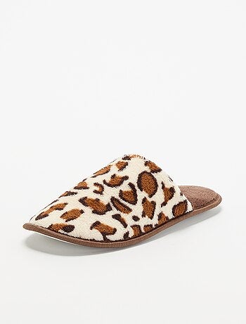 Ciabatte con stampa leopardata
