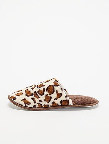 Ciabatte con stampa leopardata