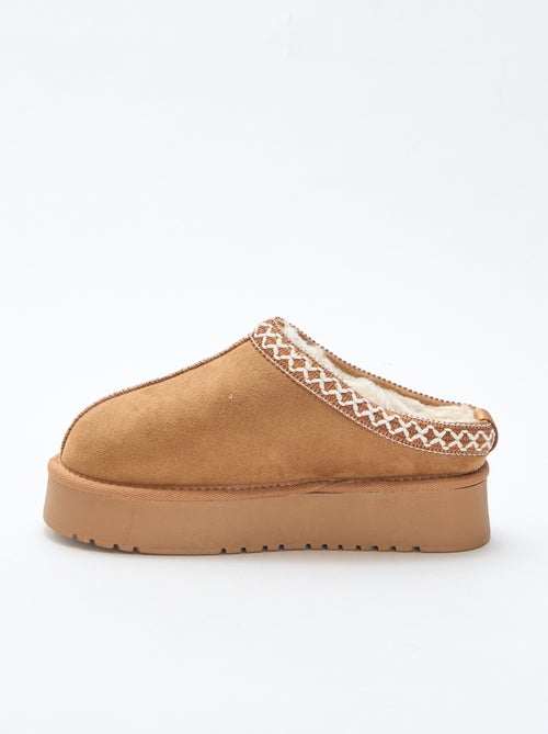 Ciabatte mules in simil suede con dettagli - Kiabi