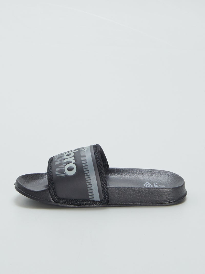 Ciabatte 'Umbro' nero - Kiabi