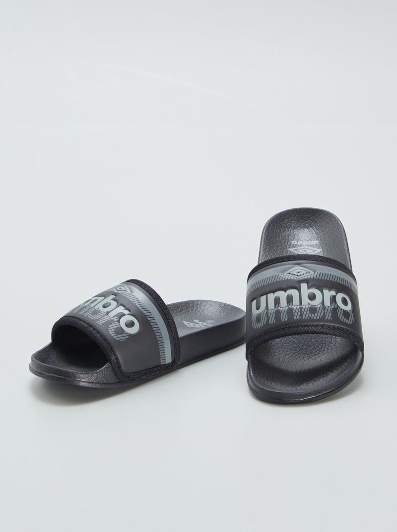 Ciabatte 'Umbro' nero - Kiabi