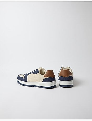 Cita in giudizio sneakers, mo fashion