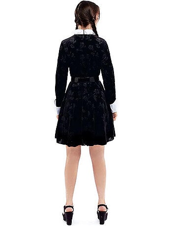 Classico costume da ragazza sinistra
