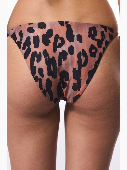 Clove slip bikini con stampa leopardata e laccetti penti - Kiabi Clove slip bikini con stampa leopardata e laccetti penti - Kiabi
