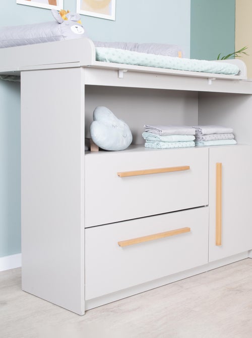 Comò fasciatoio Lea – piano amovibile – maniglie in legno massello – grigio chiaro - Kiabi