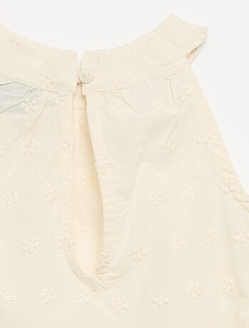 Completo blusa senza maniche + shorts