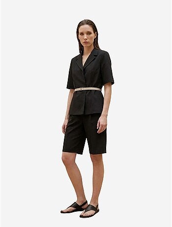 Completo con giacca corta e pantaloni a gamba ampia con cintura my fashion