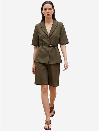 Completo con giacca corta e pantaloni a gamba ampia con cintura my fashion