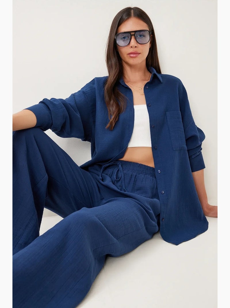 Completo coordinato due pezzi a vita alta con gamba ampia e collo a camicia istanbul Blu marino - Kiabi