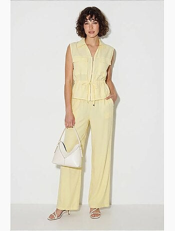 Completo coordinato elegante due pezzi con gilet e pantaloni larghi lucci