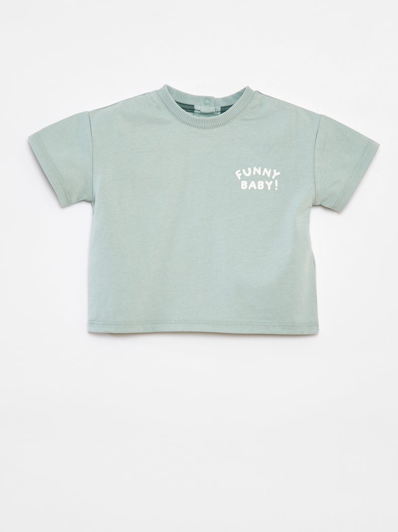 Completo corto t-shirt + shorts + cappellino bob - 3 pezzi VERDE - Kiabi