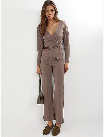 Completo due pezzi con camicetta e pantaloni con dettagli accessorio, hiccup