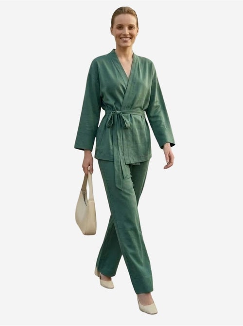 Completo due pezzi con cintura, scollo a v e maniche lunghe my fashion - Kiabi Completo due pezzi con cintura, scollo a v e maniche lunghe my fashion - Kiabi