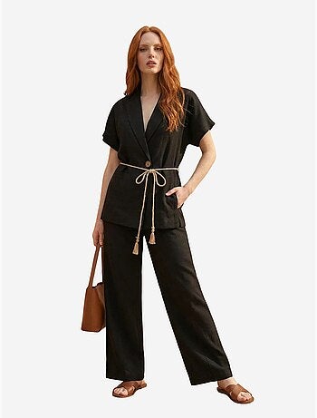 Completo due pezzi con scollo a v a vita alta e dettaglio con laccetto my fashion