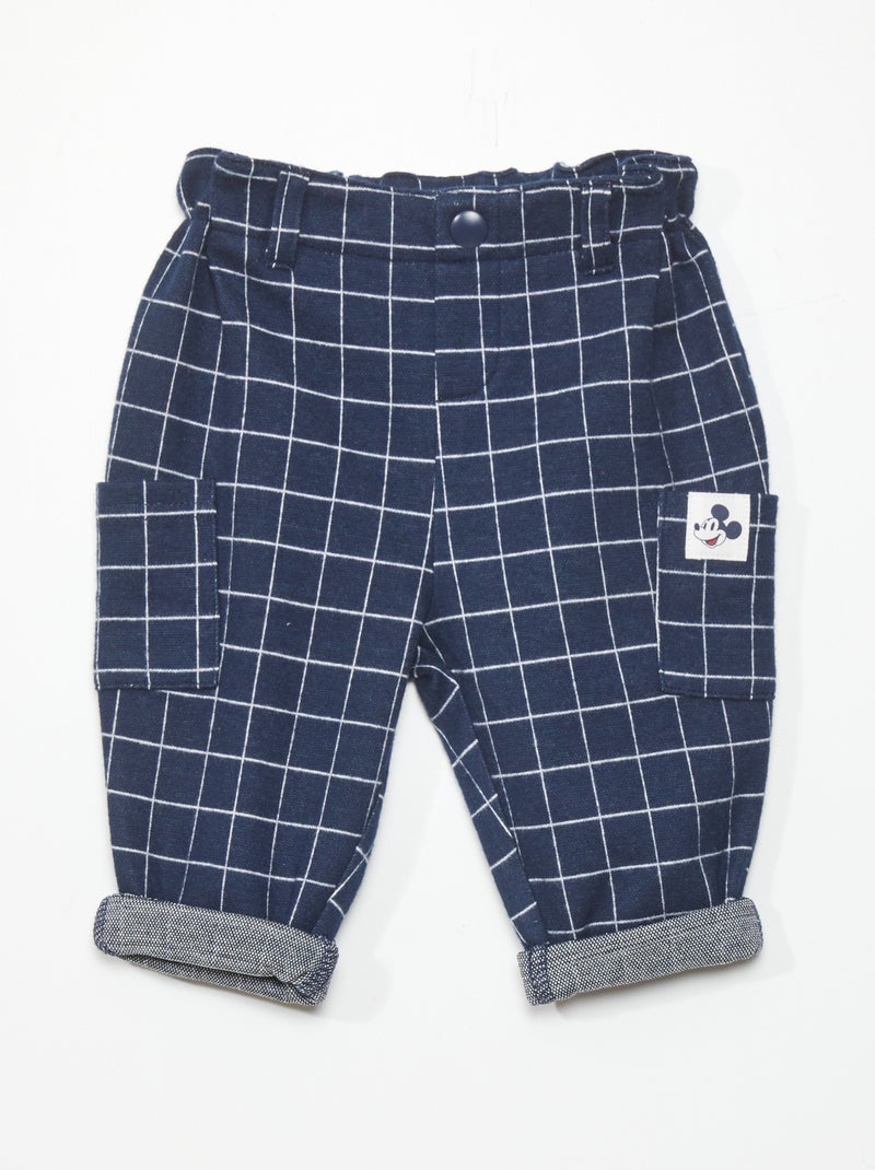 completo felpa e pantaloncini