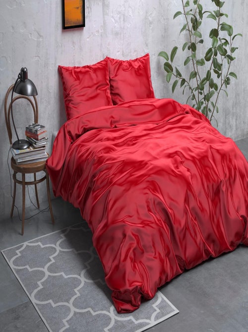 Completo Letto in Raso Rosso - Kiabi Completo Letto in Raso Rosso - Kiabi