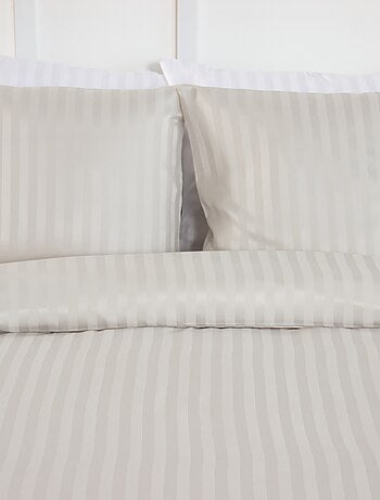 Completo letto per 1 o 2 persone in raso + 2 federe