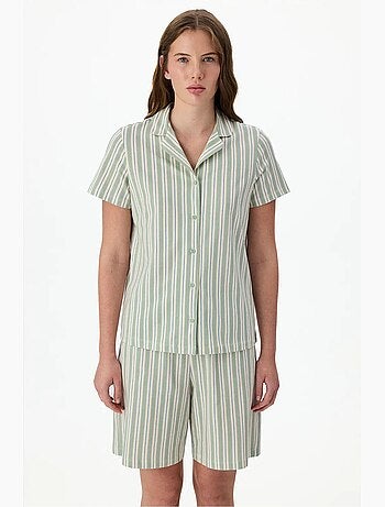 Completo pigiama comodo a righe con camicia a maniche corte penti