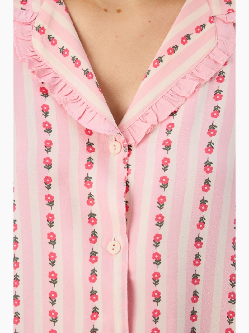 Completo pigiama con camicia, pantaloni, volant e maniche lunghe, fiori chiari penti Rosso/Rosa - Kiabi