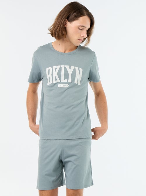 Completo pigiama corto t-shirt + pantaloncini - 2 pezzi - Kiabi Completo pigiama corto t-shirt + pantaloncini - 2 pezzi - Kiabi