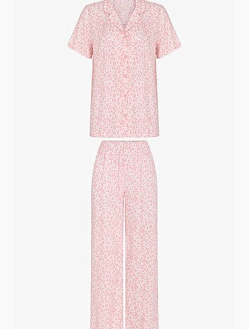 Completo pigiama leopardato con camicia a maniche corte e pantaloni penti