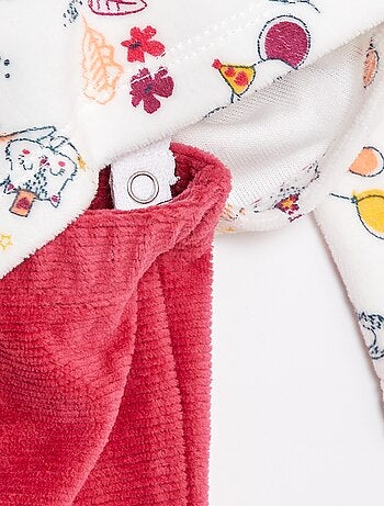 Completo pigiama t-shirt + pantaloni in pile - 2 pezzi