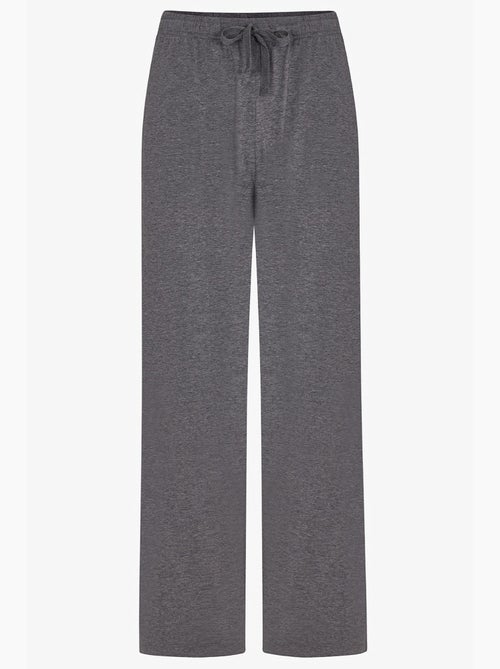 Completo pigiama uomo modern stone oversize a maniche corte penti - Kiabi Completo pigiama uomo modern stone oversize a maniche corte penti - Kiabi