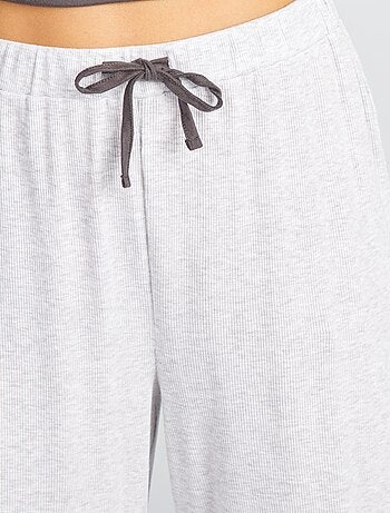 Completo pigiama 'Wednesday' t-shirt + pantaloni - 2 pezzi