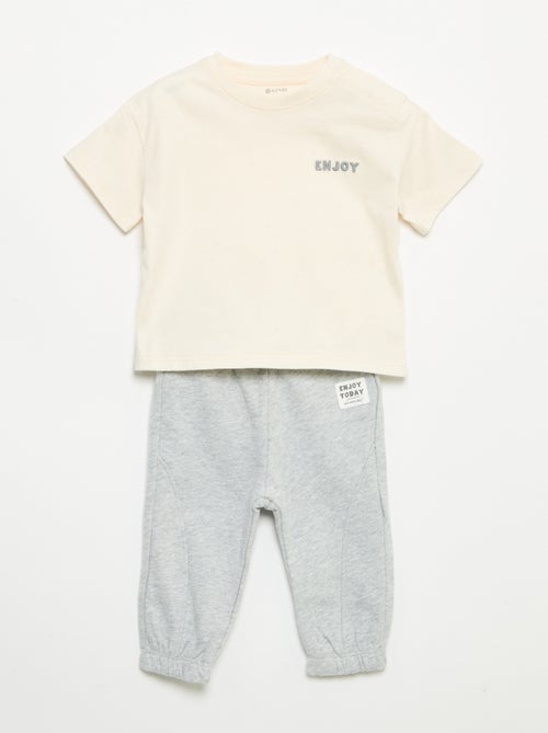 Completo T-shirt + pantaloni da jogging - Kiabi Completo T-shirt + pantaloni da jogging - Kiabi