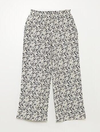 Completo t-shirt + pantaloni morbidi con stampa floreale - 2 pezzi